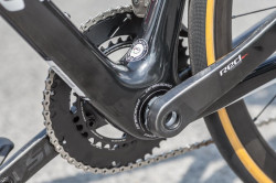 69 CC-S-Works Roubaix Disc-SRAM eTap-CLX32_10