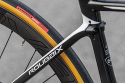 69 CC-S-Works Roubaix-eTap-CLX50_4