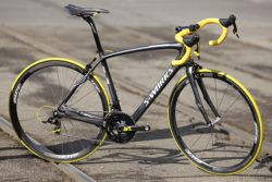 S-Works Roubaix Red Tour de France_1