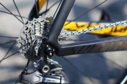  69 LTD S-Works Boonen Venge - Dura-Ace Di2 - Zipp_8