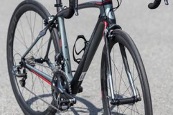 69 LTD-Roubaix Pro-Ultegra-Roval_2