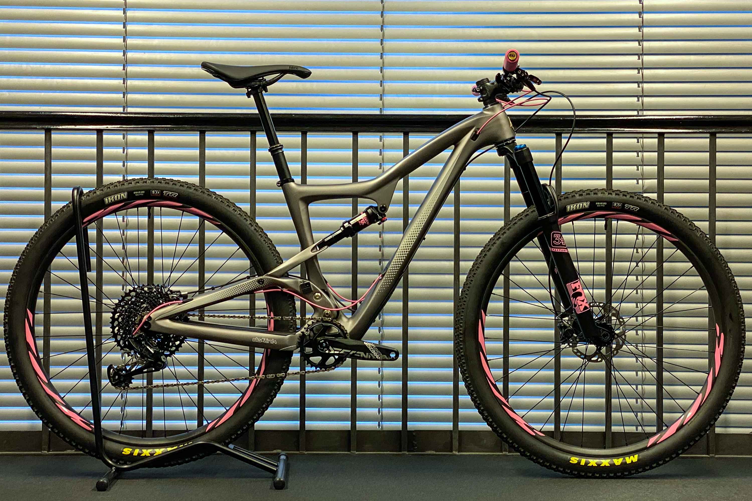 horské kolo Ibis Ripley LS 2018 titan/silver - bazar