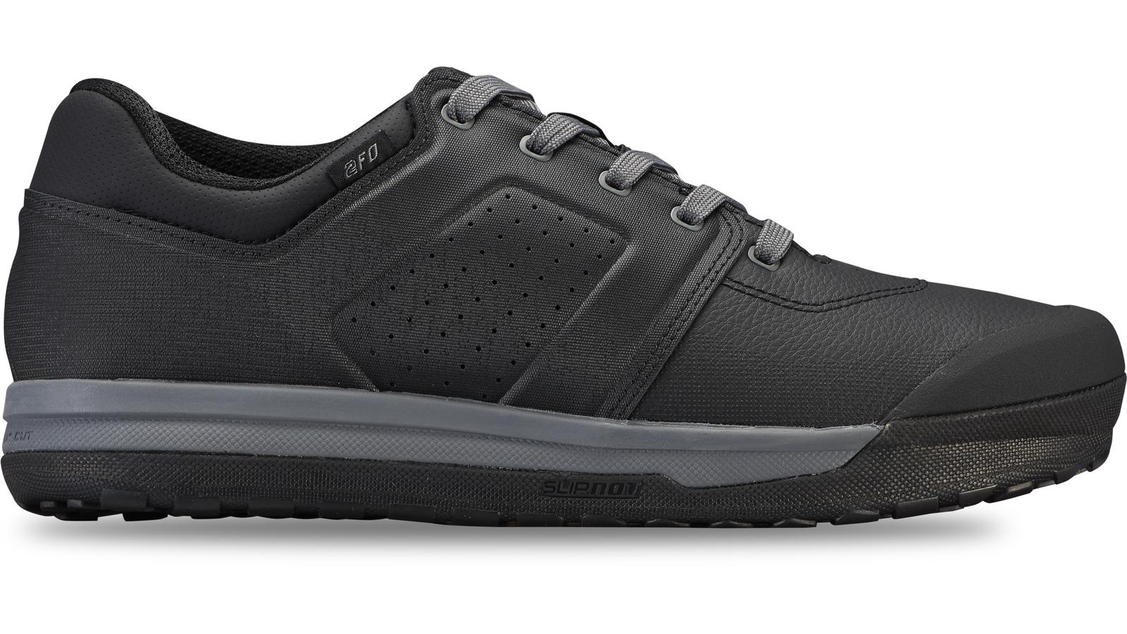 boty Specialized 2FO DH Flat 2022 black/cool gray